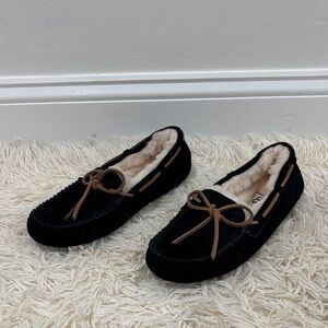 NWOT UGG Black Moccasins with Tan Laces